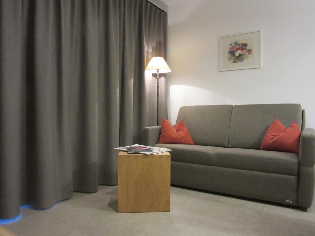 Appartements Haus Bachmann San Candido Luaran gambar