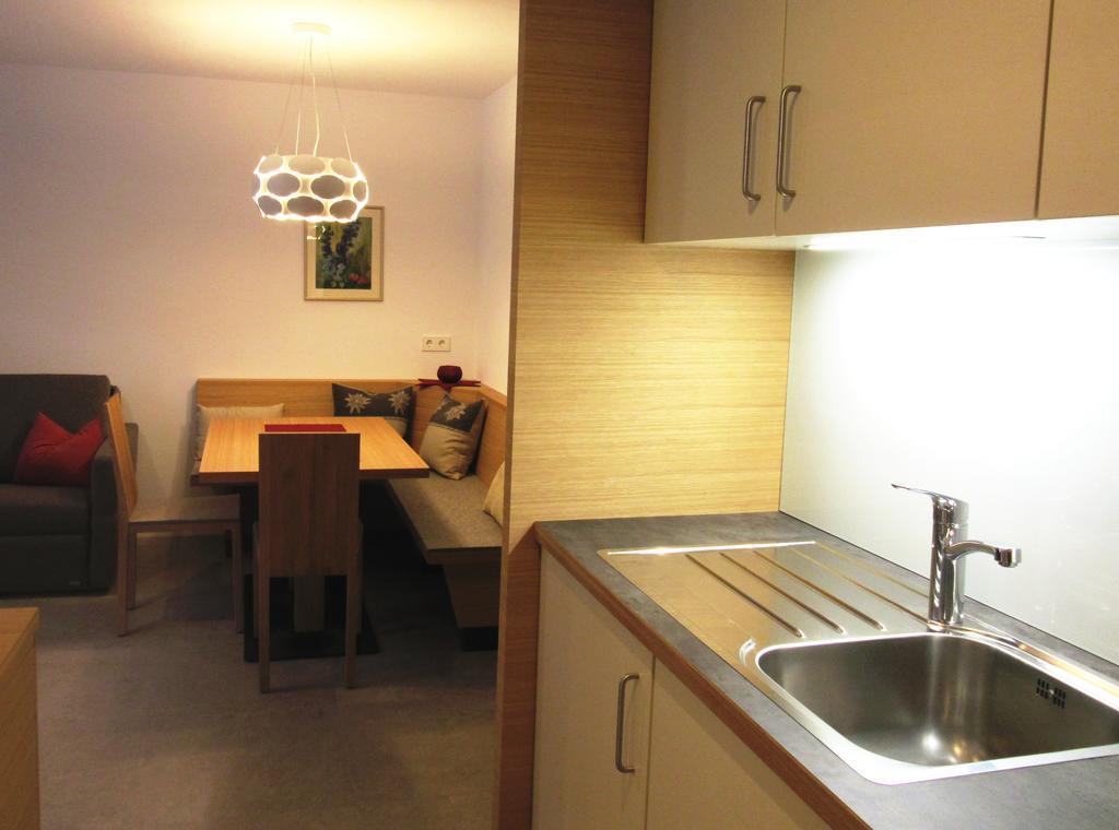 Appartements Haus Bachmann San Candido Luaran gambar