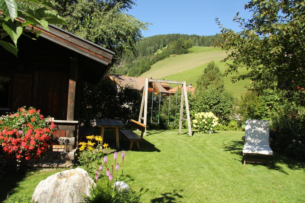 Appartements Haus Bachmann San Candido Luaran gambar