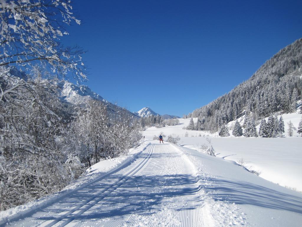 Appartements Haus Bachmann San Candido Luaran gambar