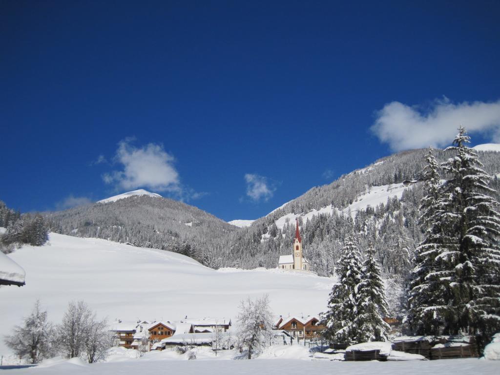 Appartements Haus Bachmann San Candido Luaran gambar
