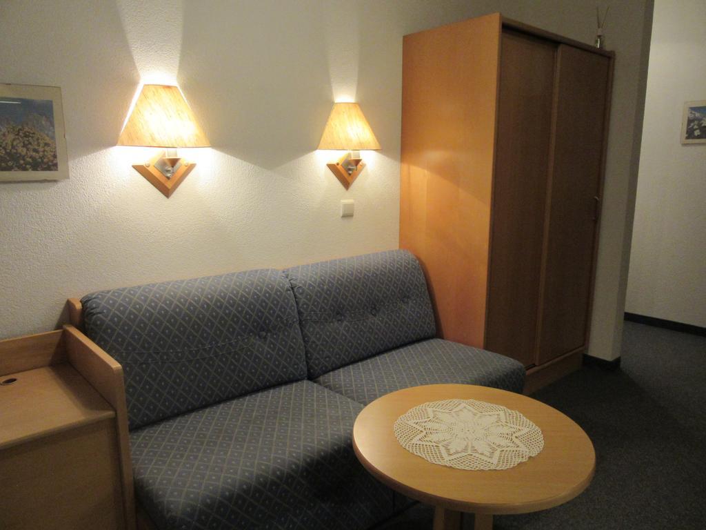 Appartements Haus Bachmann San Candido Luaran gambar